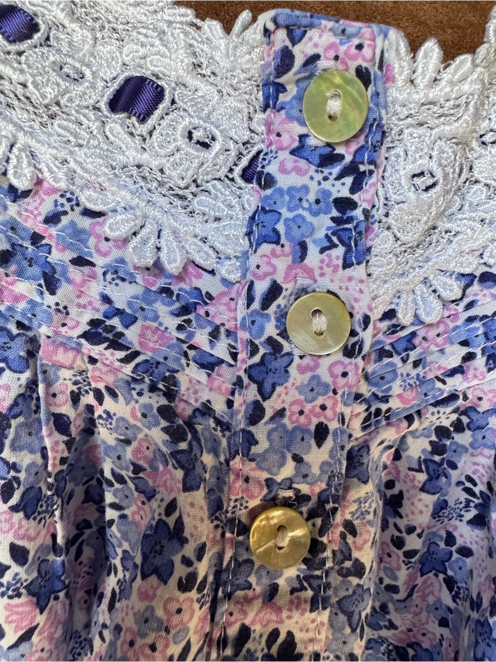 Eileen West XL 100% Cotton Floral Nightgown Lace Ribbon Trim Button Front - Picture 4 of 13
